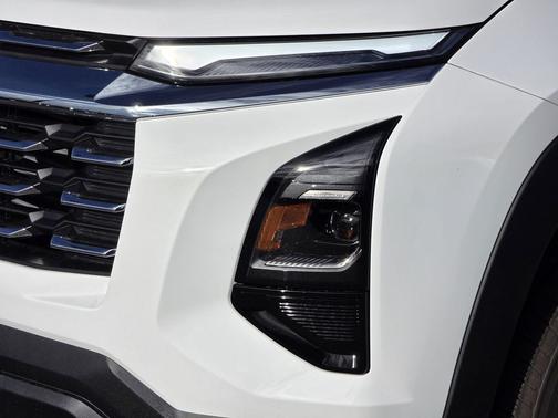Summit White 2027 Chevrolet Equinox 1LT