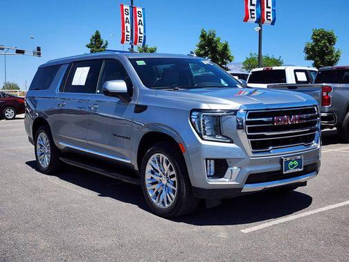 Sterling Metallic 2023 GMC Yukon XL SLT