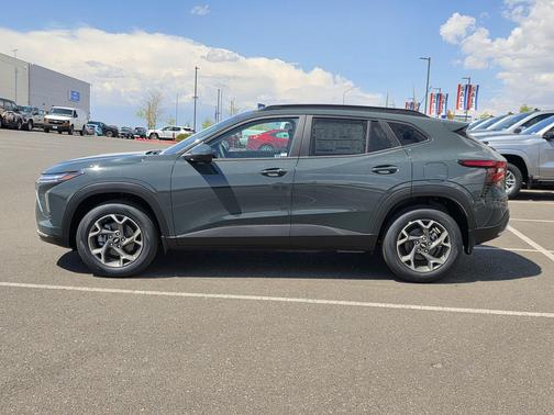 Cypress Gray 2026 Chevrolet Trax LT
