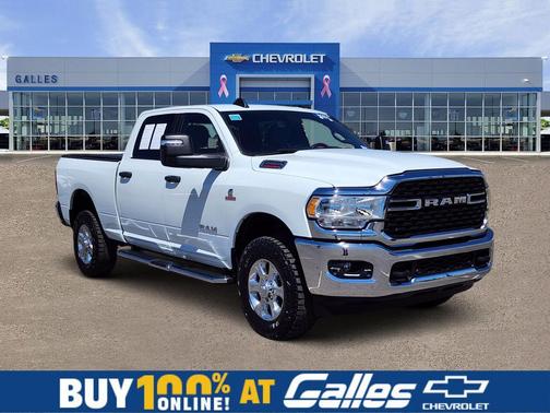 Bright White Clearcoat 2024 RAM 2500 Big Horn Crew Cab 4x4 6'4' Box