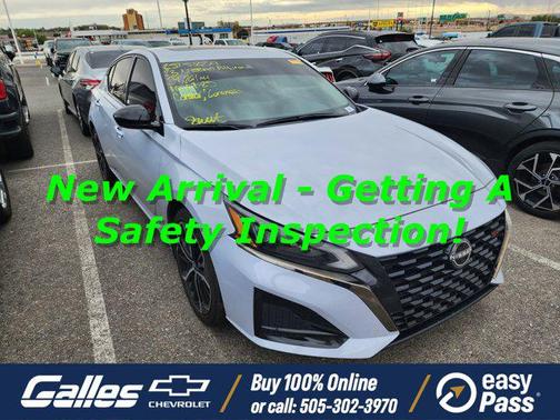 2023 Nissan Altima SR FWD