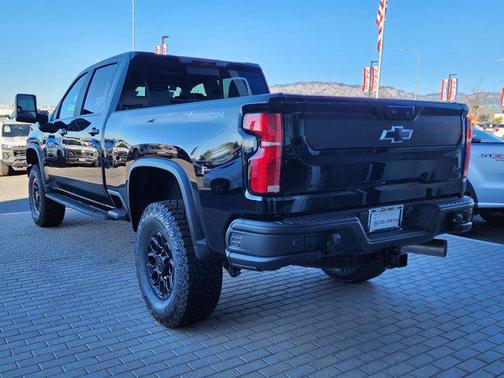 2026 Chevrolet Silverado 2500 ZR2