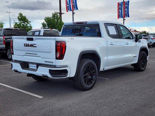 Summit White 2022 GMC Sierra 1500 Elevation