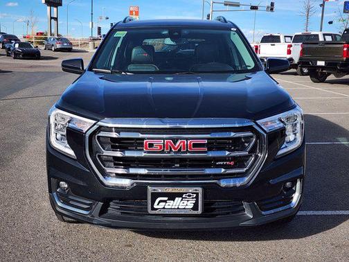 2024 GMC Terrain AWD AT4