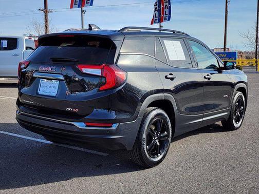 2024 GMC Terrain AWD AT4