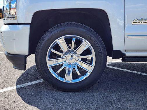 2018 Chevrolet Silverado 1500 High Country
