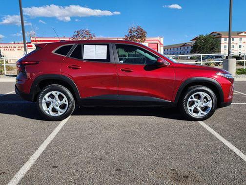 2024 Chevrolet Trax LS