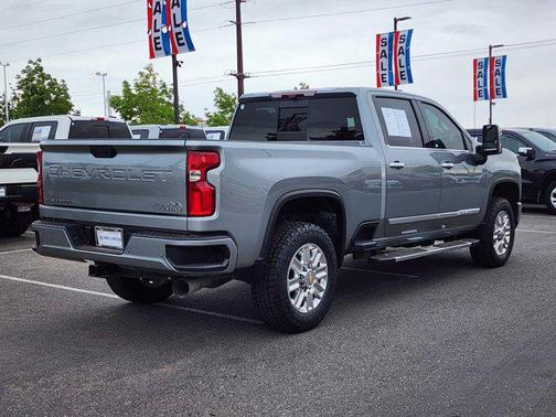 Sterling Gray Metallic 2024 Chevrolet Silverado 2500 High Country