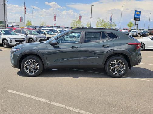 Cypress Gray 2026 Chevrolet Trax LT