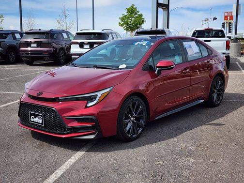 Ruby Flare Pearl/Midnight Black Metallic 2024 Toyota Corolla XSE