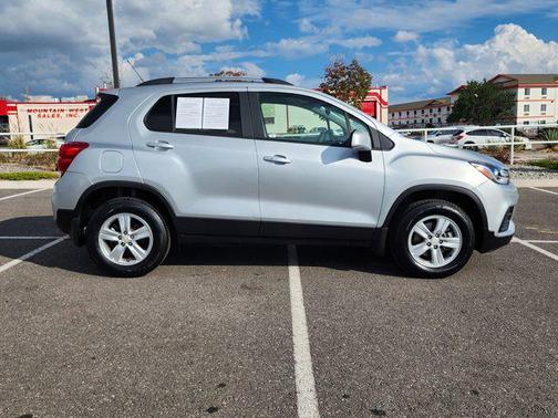 2022 Chevrolet Trax LT