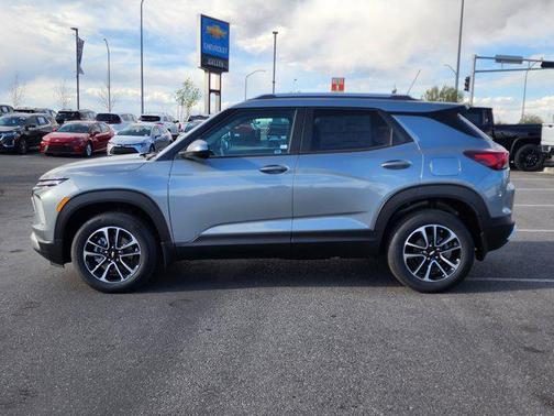 Sterling Gray Metallic 2026 Chevrolet Trailblazer LT