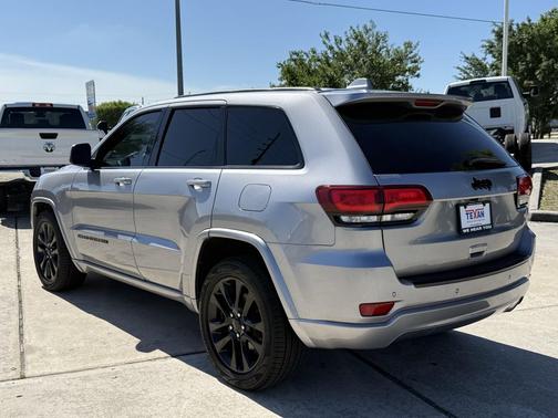 Billet Silver Metallic Clearcoat 2018 Jeep Grand Cherokee Altitude