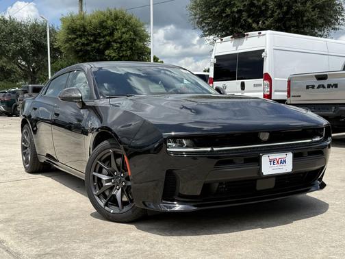 Diamond Black Crystal Pearlcoat 2026 Dodge Charger Scat Pack