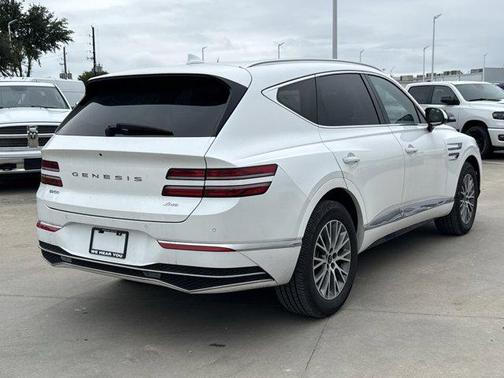 Uyuni White 2025 Genesis GV80 2.5T