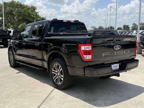 AGATE BLACK METALLIC 2023 Ford F-150 XL