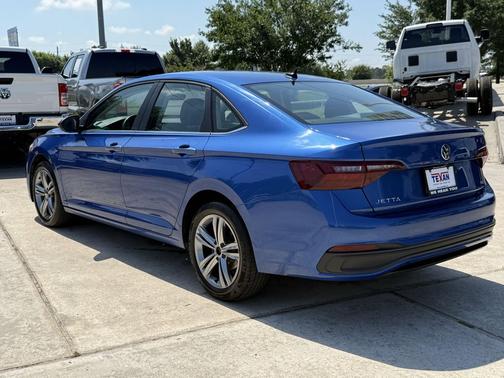 2024 Volkswagen Jetta 1.5T SE