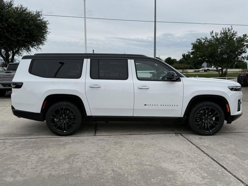 Bright White Clearcoat 2026 Jeep Grand Wagoneer L Summit Reserve 4x4