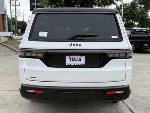 Bright White Clearcoat 2026 Jeep Grand Wagoneer L Summit Reserve 4x4