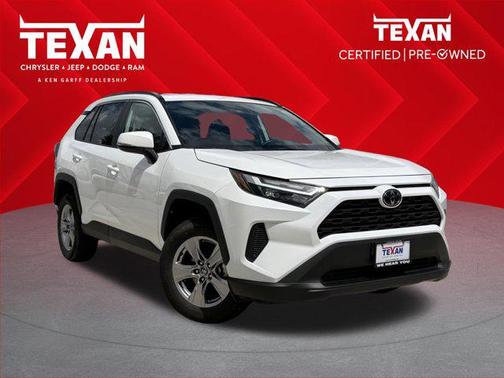 Ice Cap 2025 Toyota RAV4 XLE