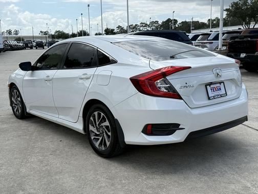 White 2016 Honda Civic EX