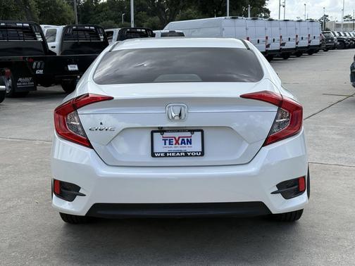 White 2016 Honda Civic EX
