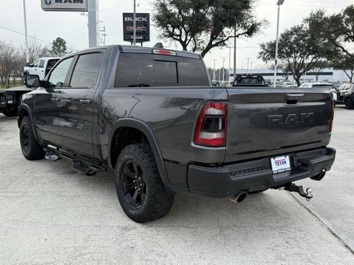 Granite Crystal Metallic Clearcoat 2019 RAM 1500 Rebel