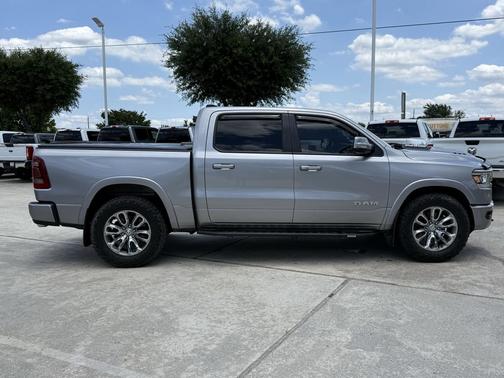 Billet Silver Metallic Clearcoat 2022 RAM 1500 Laramie