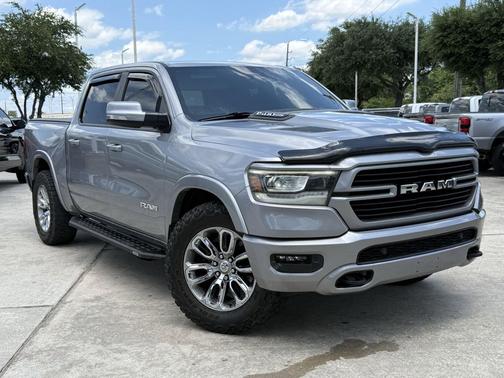 Billet Silver Metallic Clearcoat 2022 RAM 1500 Laramie