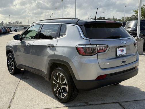Black Clearcoat 2024 Jeep Compass Limited