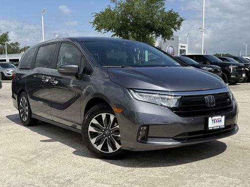 Modern Steel Metallic 2024 Honda Odyssey EX-L