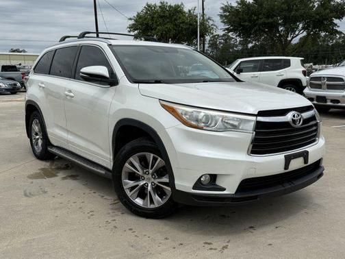 Blizzard Pearl 2015 Toyota Highlander XLE