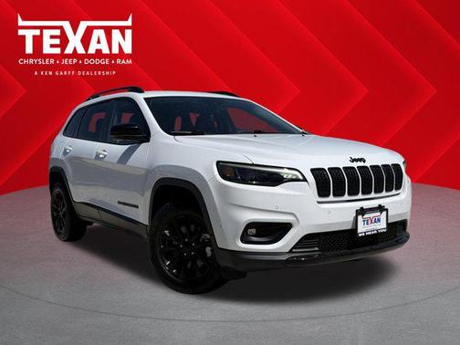 Bright White Clearcoat 2023 Jeep Cherokee Altitude