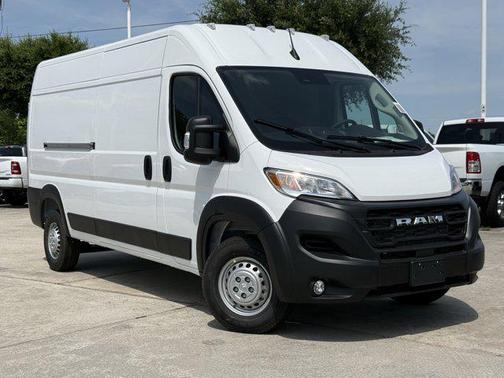 Bright White Clearcoat 2026 RAM ProMaster 2500 Tradesman