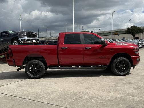 Molten Red Pearlcoat 2026 RAM 2500 Lone Star Crew Cab 4x4 6'4' Box