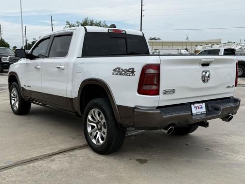 Ivory White Tri-Coat Pearlcoat 2020 RAM 1500 Longhorn