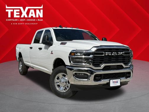 Bright White Clearcoat 2026 RAM 2500 Tradesman Crew Cab 4x4 8' Box