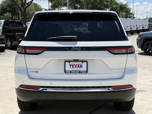 Bright White Clearcoat 2024 Jeep Grand Cherokee 4xe Base