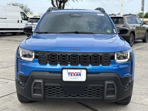 Hydro Blue Pearlcoat 2026 Jeep Cherokee Laredo 4x4