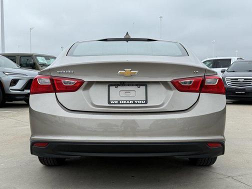 Mineral Gray Metallic 2023 Chevrolet Malibu FWD 1LT