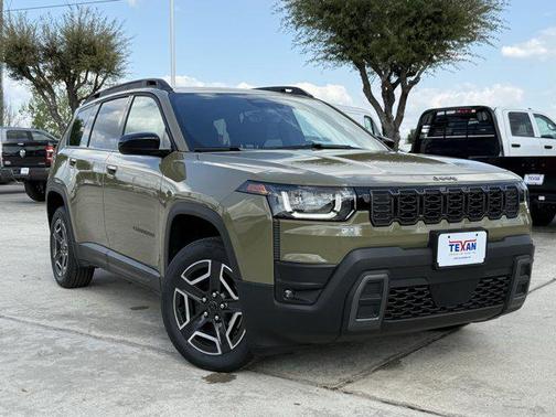 '41 2026 Jeep Cherokee Laredo 4x4