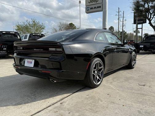 Diamond Black Crystal Pearlcoat 2026 Dodge Charger Scat Pack
