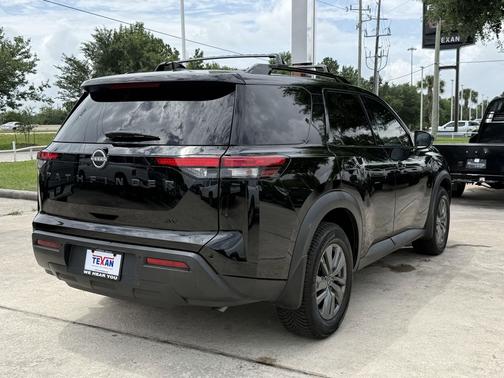 Super Black 2024 Nissan Pathfinder SV FWD