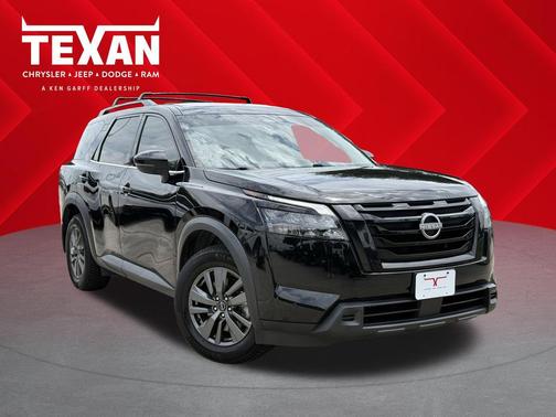 Super Black 2024 Nissan Pathfinder SV FWD