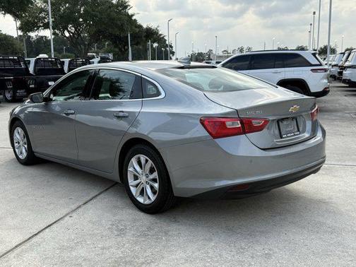 Sterling Gray Metallic 2024 Chevrolet Malibu FWD 1LT