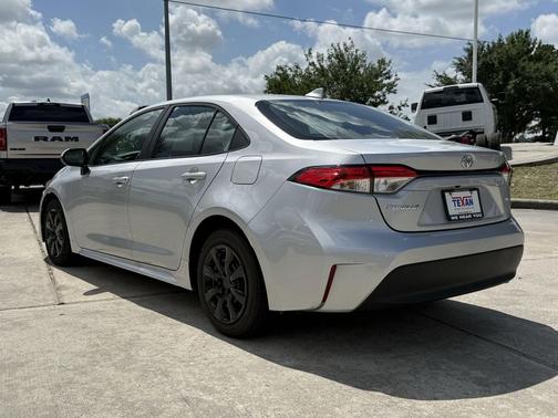Classic Silver Metallic 2024 Toyota Corolla LE
