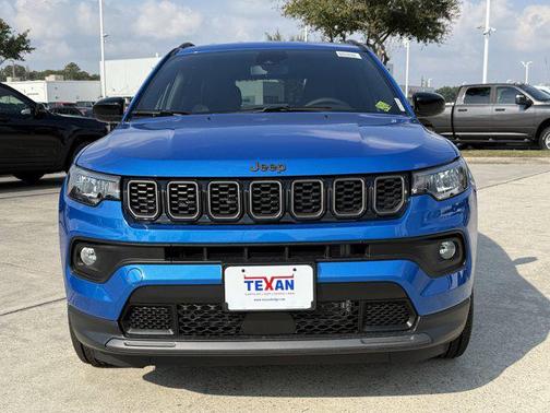 Hydro Blue Pearlcoat 2026 Jeep Compass Latitude