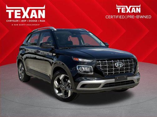 Onyx Black 2025 Hyundai VENUE SEL