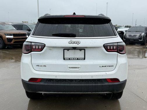Bright White Clearcoat 2023 Jeep Compass Limited