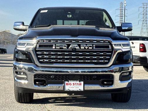 Diamond Black Crystal Pearlcoat 2026 RAM 1500 Longhorn